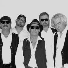 WSB in Black and White