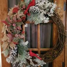 Red Robin Christmas Wreath
