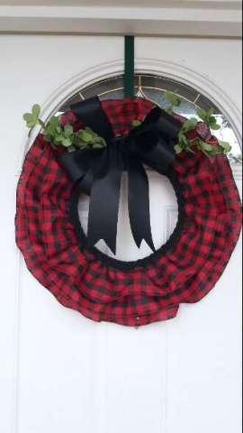 Buffalo Red Flannel Wreath.