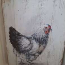 Barnboard Chicken Picture