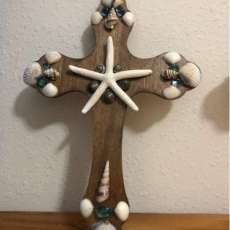 Seashell Cross