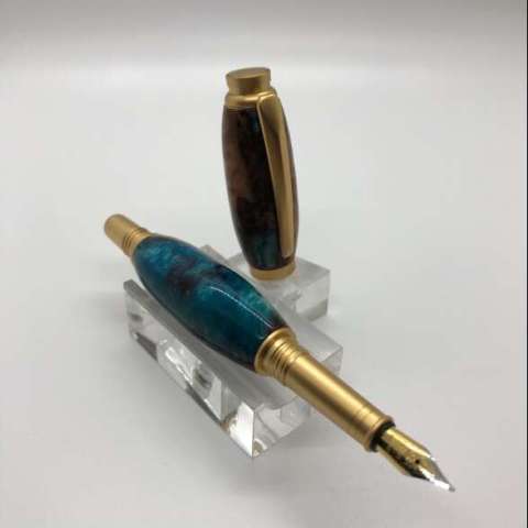 Satin Gold Fountain Pen