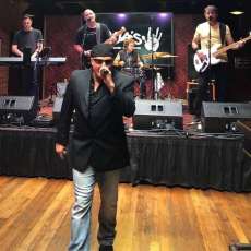 The Boys at Their Best Live!!!!