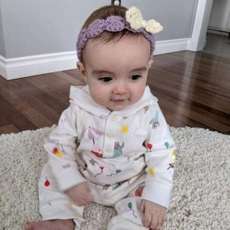 Crocheted Headband With Bow