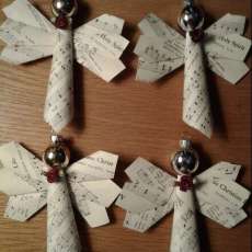 Angel Hynmals Ornaments