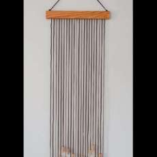 Dancing Strings in Oak