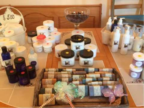 Zoespaapothekary Creations