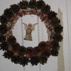 Small Angel Wreath