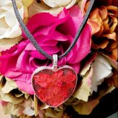 Beautiful Red Resin Heart Necklace