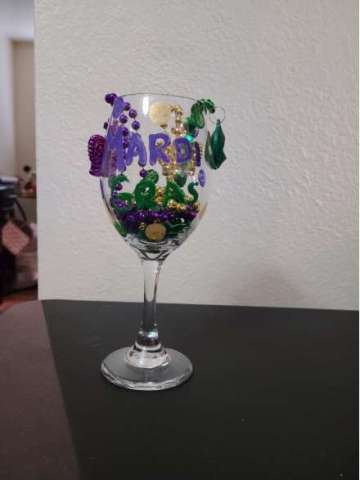 Mardi Gras Glass