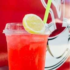 Raspberry Lemonade Refresher