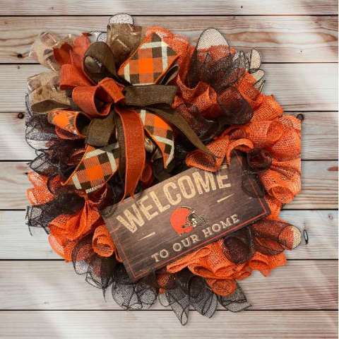 Welcome CLE Football Wreath