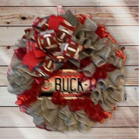 Buck-I Wreath
