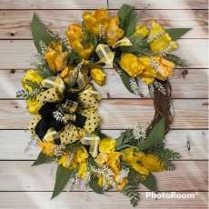 Tulip Spring Wreath