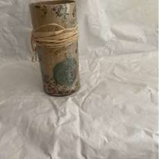 7 Inch Decoupage Vase 714 Back of 713