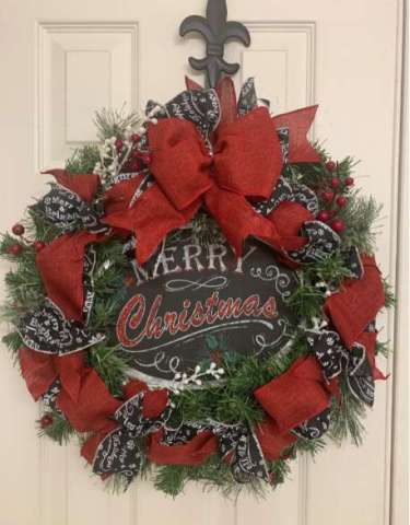 Red Bow Christmas Wreath
