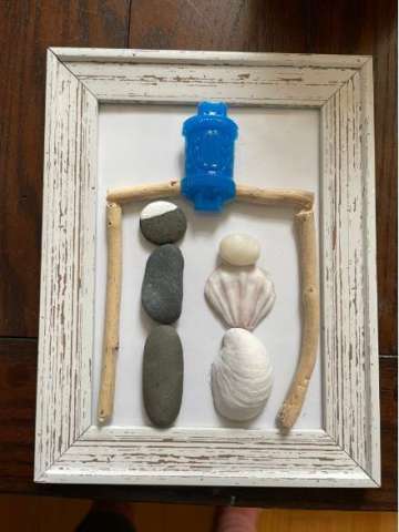 Rock, Shell, Wood and Resin Jewish Wedding Picture