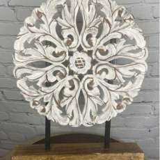 White Wash Medallion Decor