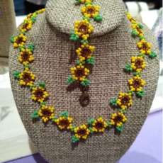 Sunflower Necklace and Bracelet Set