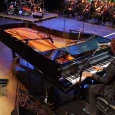 The Dare - All Genres in One Night at the Bell Centre Canada