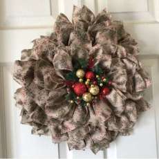Wired Christmas Ribbon Wreath