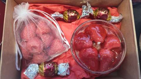 Strawberry Candle With Or Without Gift Box