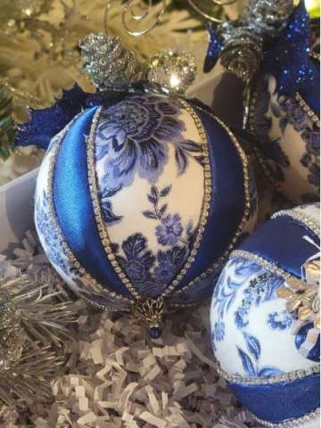 Blue Victorian Christmas