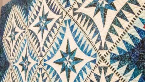 Hill Country Quilt Guild Show: Stars Are the Journey