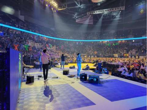 Moonroof @ THON 2022 Bryce Jordan Center