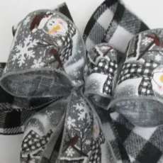 Small Snowman Bow on Check Flannel