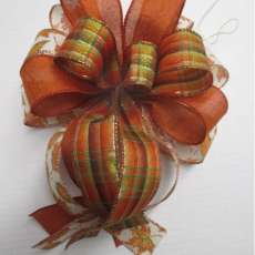 Petite 8" Falling Leaves