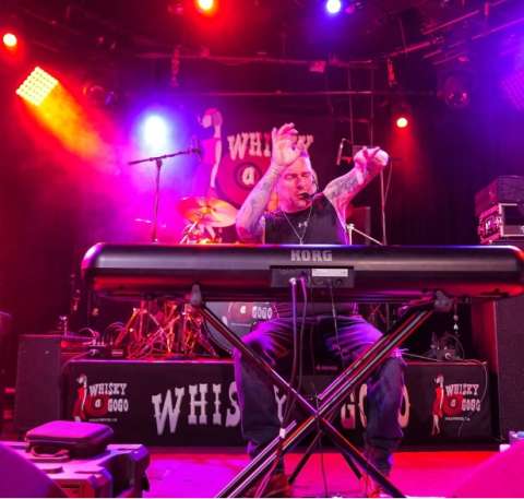 Michael Lazar Rocks the Whiskey a Go Go