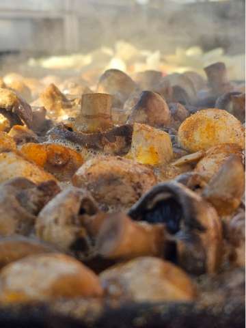 SautéEd Garlic Mushrooms.