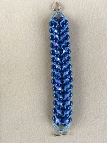 Blue Crystal Class on the Diagonal Bracelet