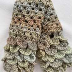 Fingerless Dragonscale Gloves