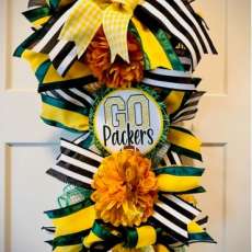 Packers Swag Wreath