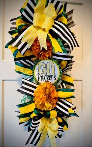 Packers Swag Wreath