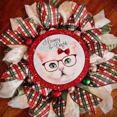 Meaowy and Bright Wreath