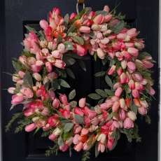 Tulip Wreath