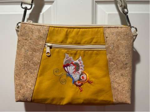 Cross Body Bag in Cork