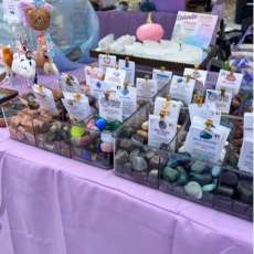 Tumbled Crystal Arrangement