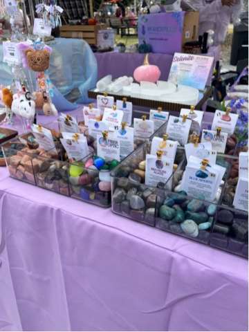 Tumbled Crystal Arrangement