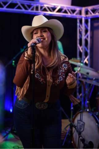 Marti& Southern Comfort Band