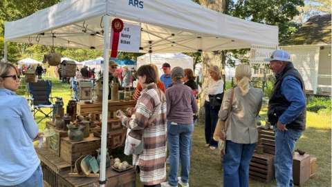 Grand Detour Arts Festival