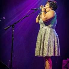 Dianeblueatlasvegasbluesbender2019