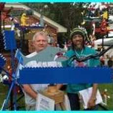 Tom Henry & his worlygigs are a favorite every year!