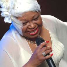 Vocalist Rai Ragland