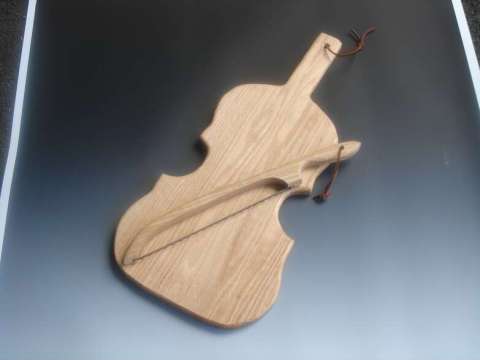 BOW KNIFE AND FIDDLE CUTTING BOARD