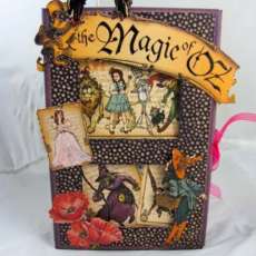 Magic of Oz box with included mini album