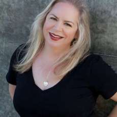 Debbie Hennessey (4)